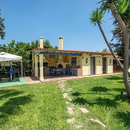 Elmar Villa Aegina